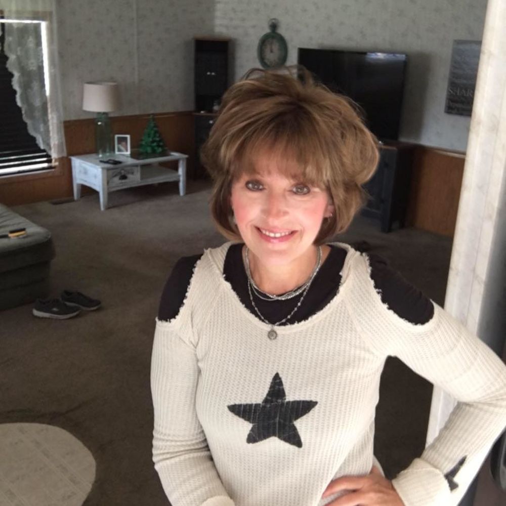Meet your Posher, Cindy